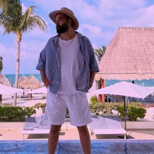 دانلود آهنگ علی یاسینی غریبه